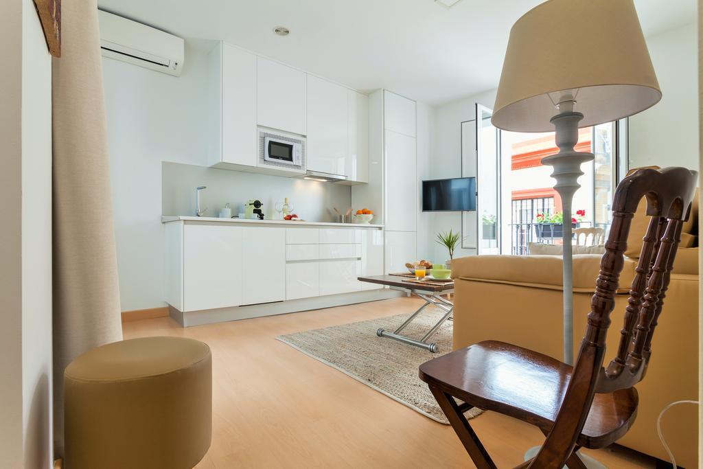 Hostly Acetres 1B-2B Center-Fibre-Conmunal Terrace-Parking Optional Sevilla Bagian luar foto