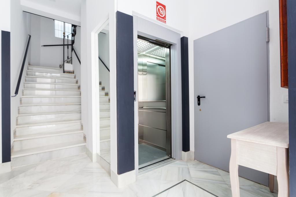 Hostly Acetres 1B-2B Center-Fibre-Conmunal Terrace-Parking Optional Sevilla Bagian luar foto
